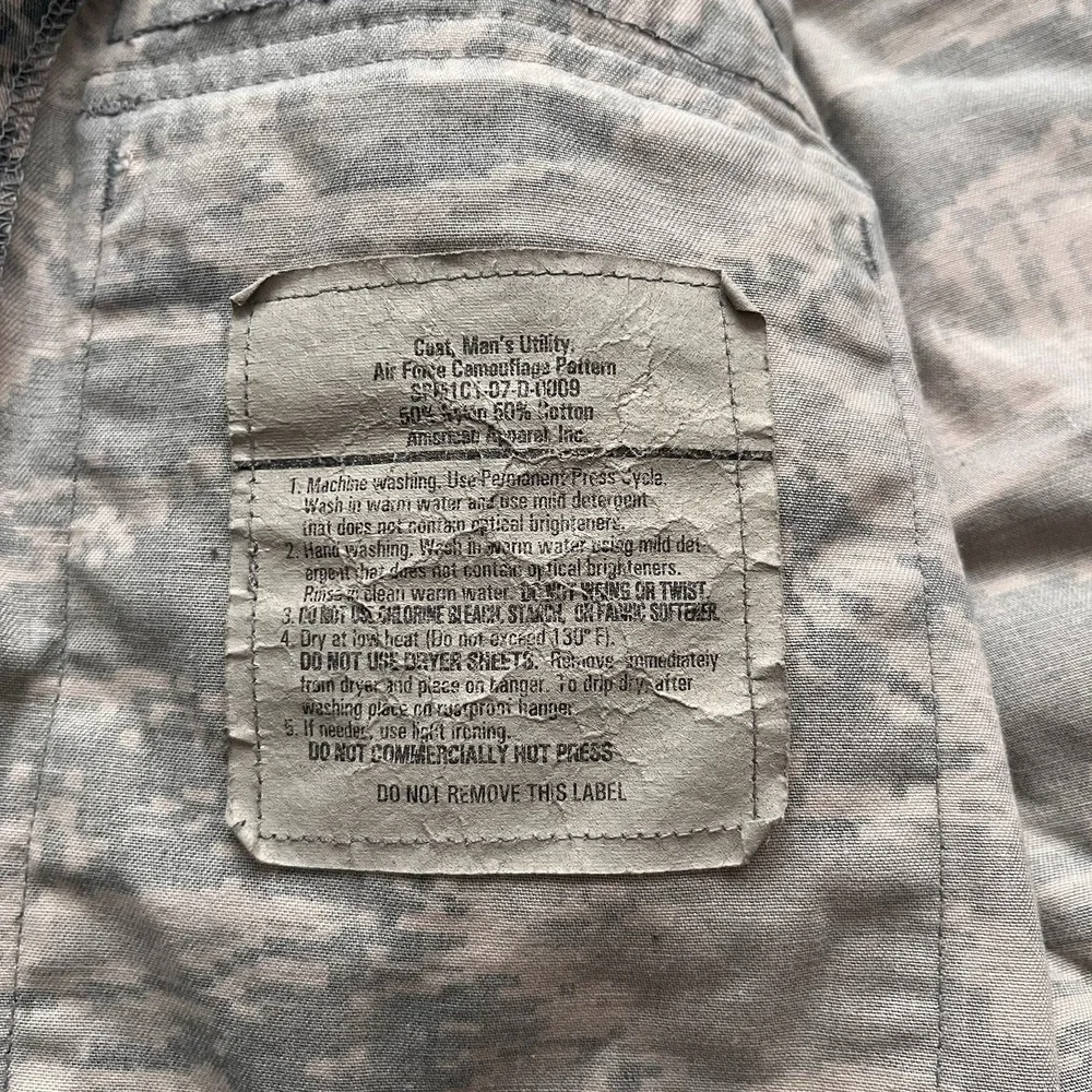 U.S. Air Force Utility Coat Mens 38R Digital Tiger Stripe Camo Jacket